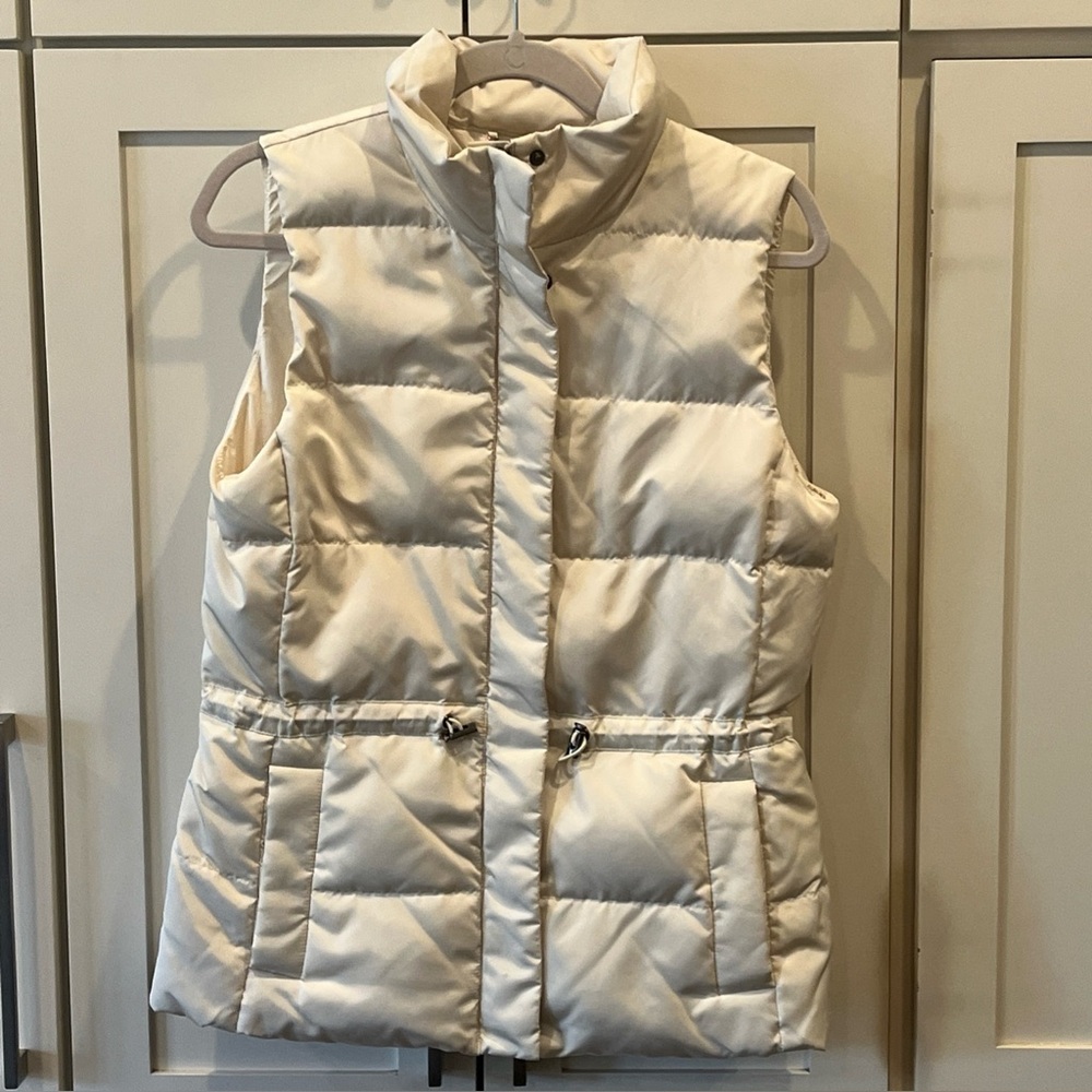 Banana Republic Women's Down Puffer Vest Quilted Cream Size Small